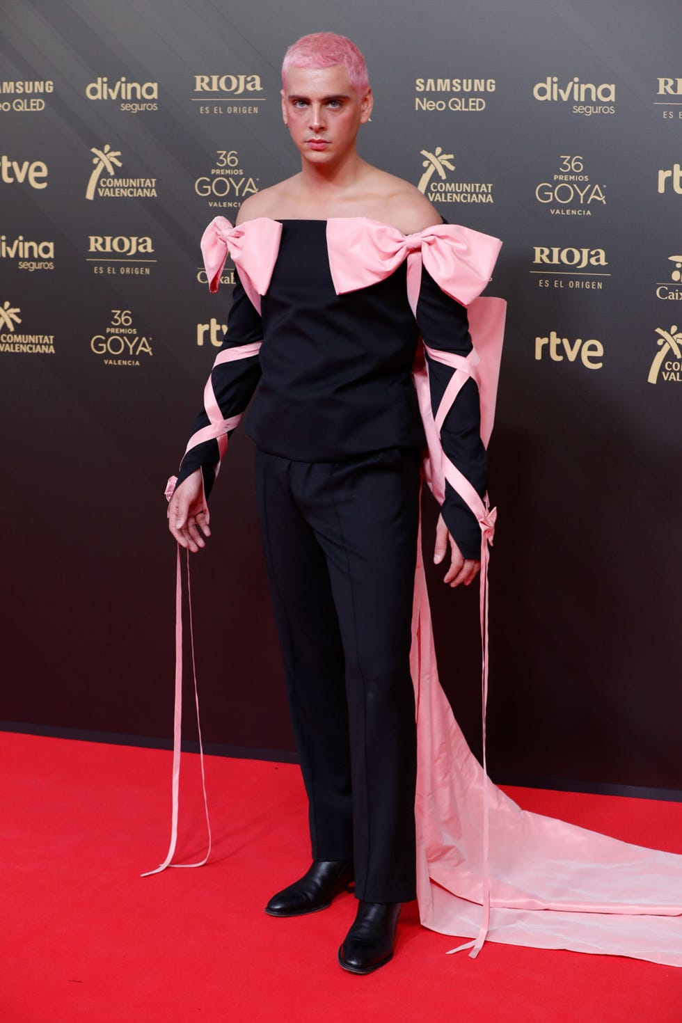 eduardo casanova en los premios goya 2022