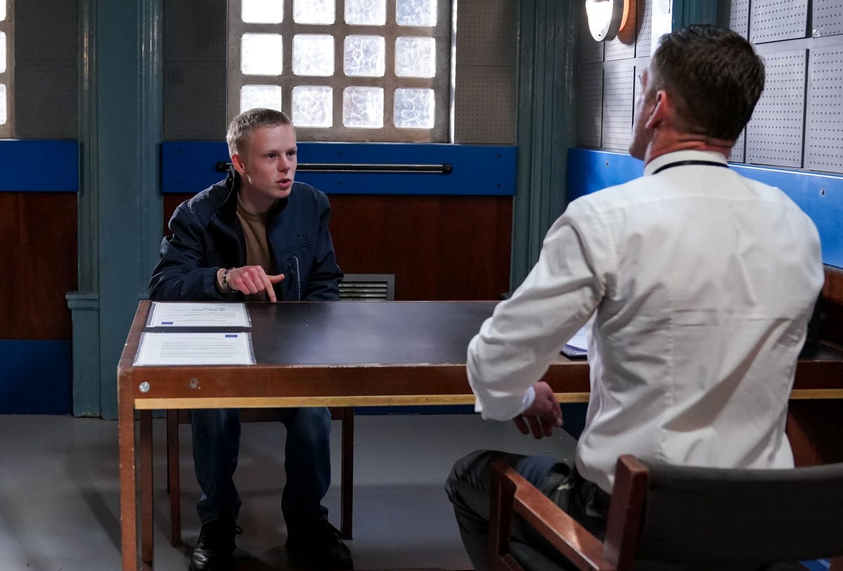 EastEnders spoilers - Bobby stuns Jack with revelation