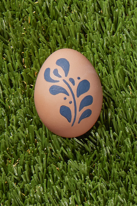 egg painting folk pattern