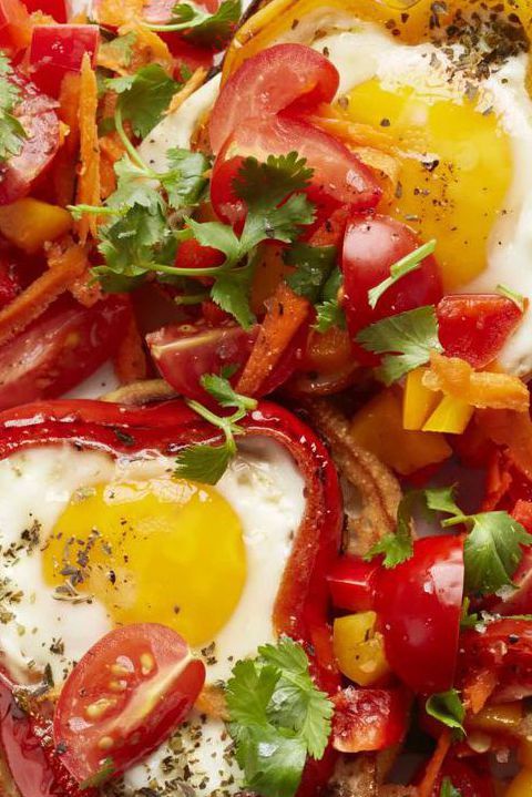 egg pepper rings with carrot salsa