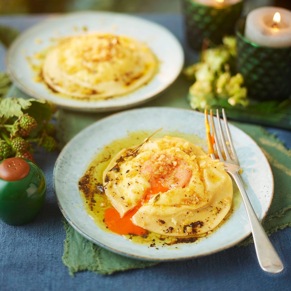 egg yolk ravioli