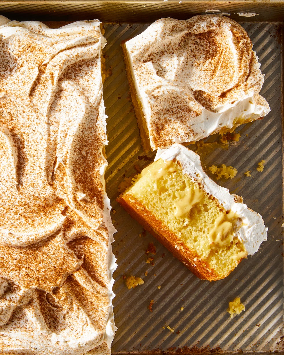 eggnog poke cake