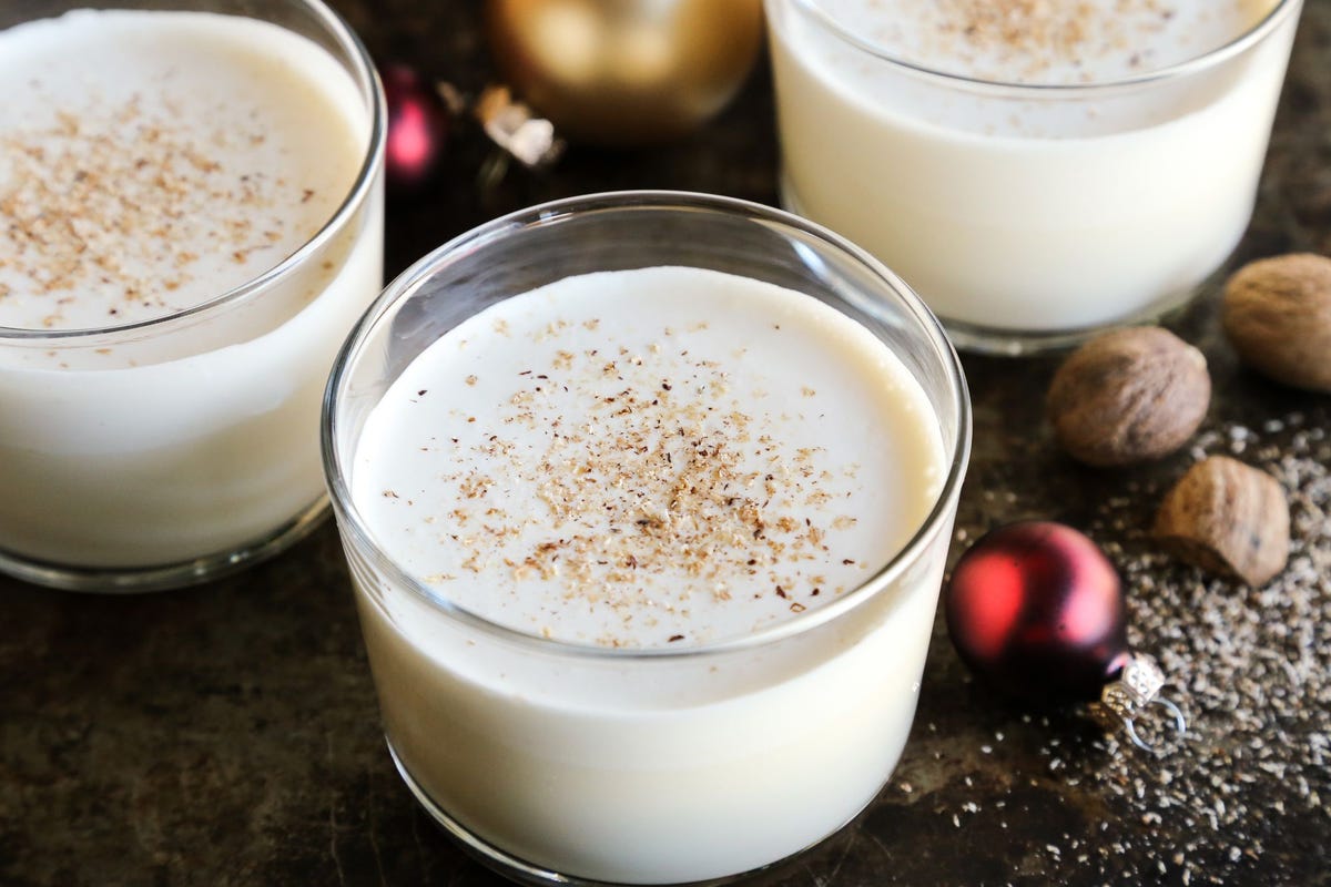 Eggnog Recipe (Spiked and Non-alcoholic version) - Cookie Dough