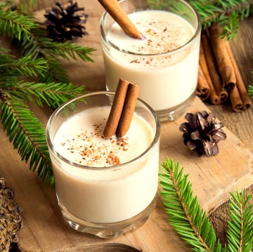 Eggnog with cinnamon Eggnog with cinnamon
