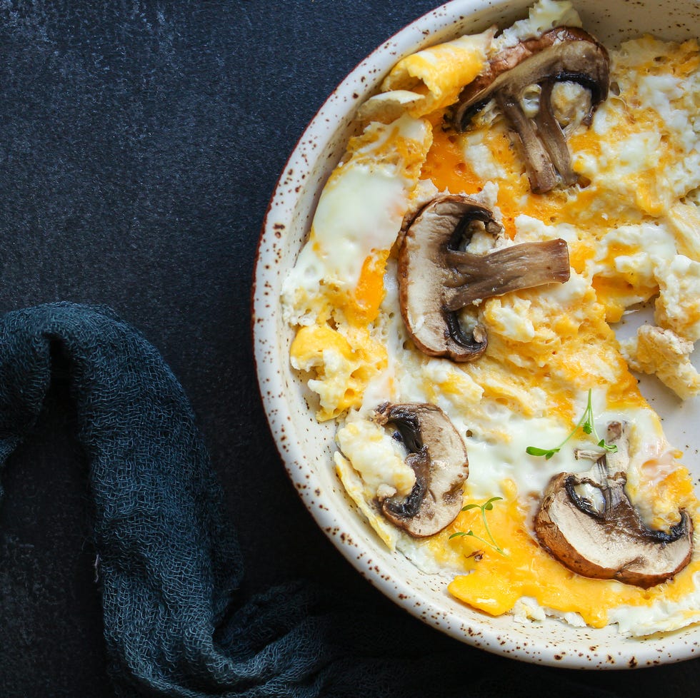 31 Best Low-Calorie Breakfast Ideas, According to Dietitians