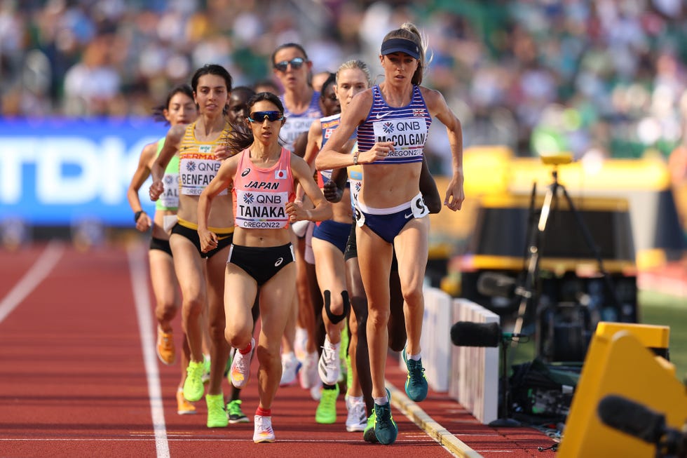 eugene, oregon   july 20 nozomi tanaka of team japan and eilish mccolgan of team great britain compete in the womens 5000m heats on day six of the world athletics championships oregon22 at hayward field on july 20, 2022 in eugene, oregon photo by ezra shawgetty images