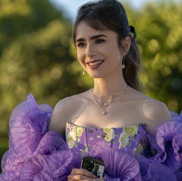 emily in paris lily collins as emily in episode 306 of emily in paris cr stéphanie branchunetflix © 2022