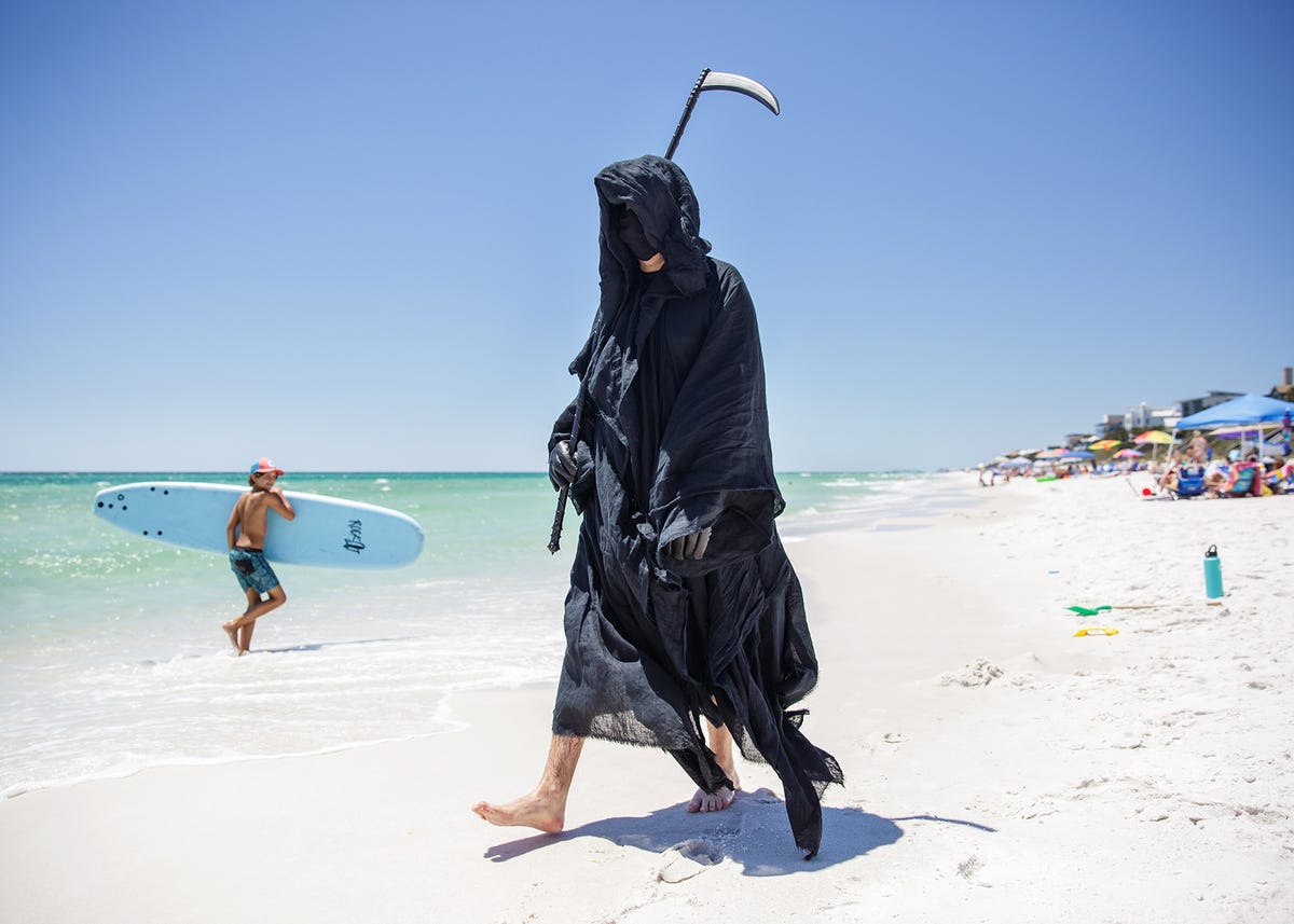 Daniel Uhlfelder Florida Grim Reaper Lawyer Interview Why Florida Lawyer Dresses Up On Florida