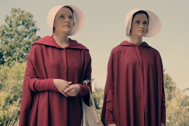 local caption  escena elisabeth moss  alexis bledelana rosa 198 01042018 p44supertele 1371 23062018 p16supertele 1397 22122018 p26