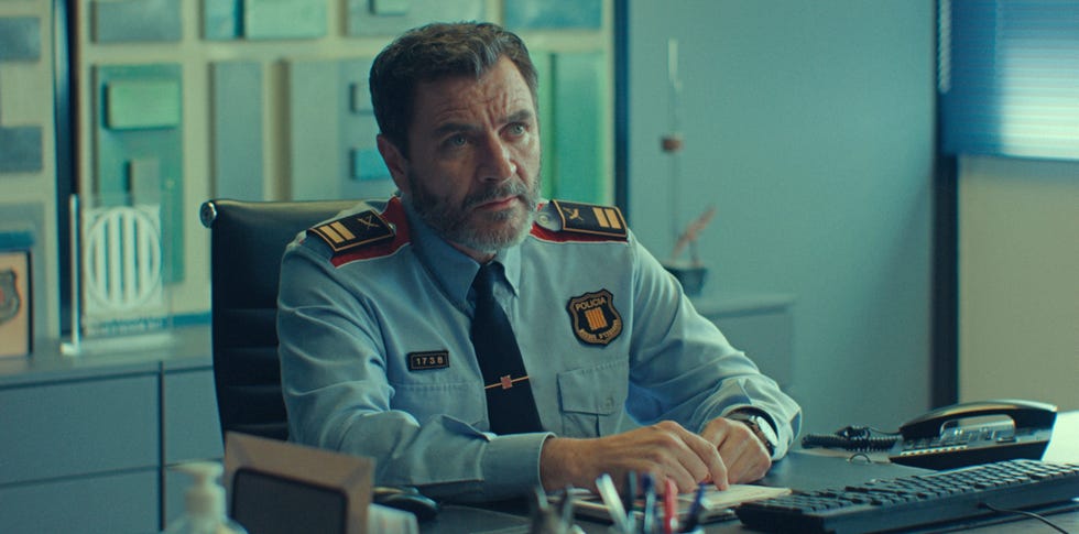 alex brendemuhl en 'el mal invisible'