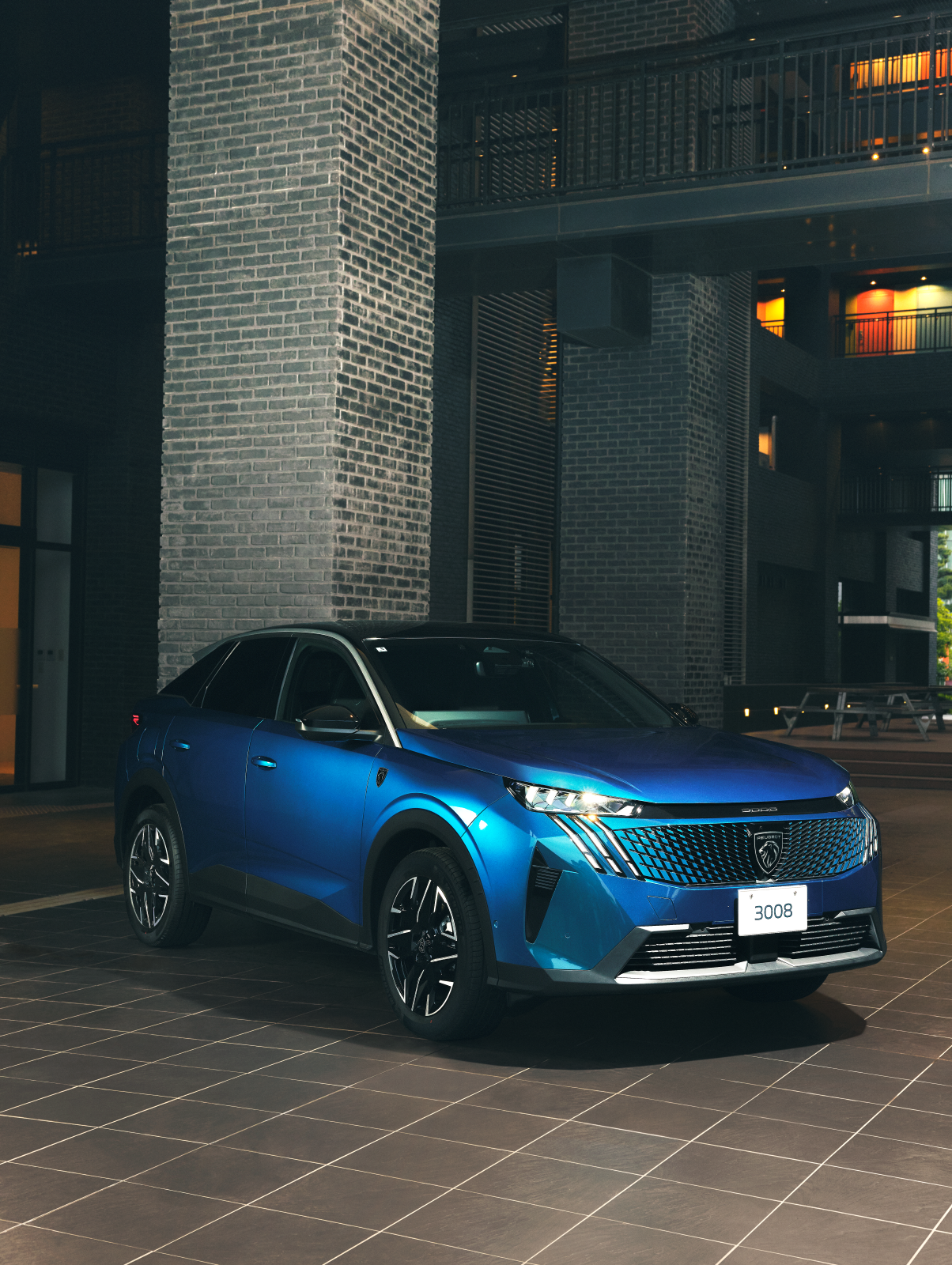 This is Peugeot's new flagship. The new 3008 makes its debut