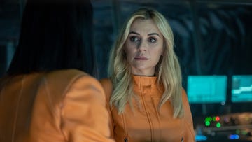 alicia fernandez y miren ibarguren en 'el refugio atomico'