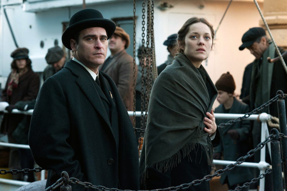 joaquin phoenix y marion cotillard en el sueño de ellis