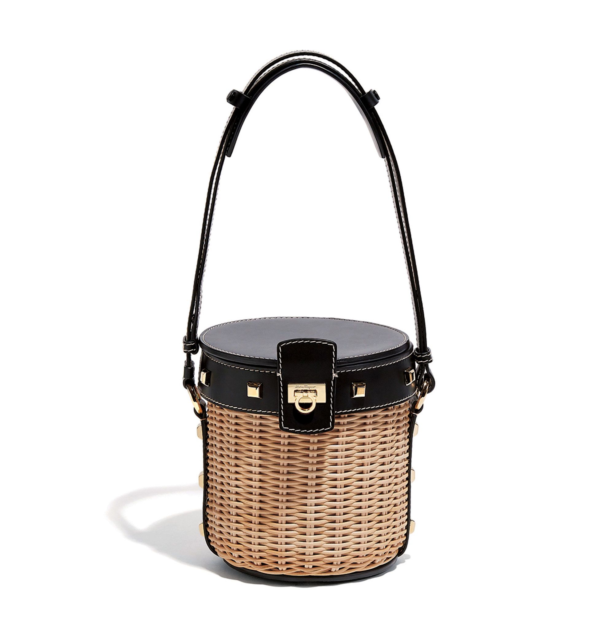 アンアン　Salvatore Ferragamo　サルヴァトーレフェラガモ Salvatore Ferragamo サルヴァトーレフェラガモ ハンドバッグ