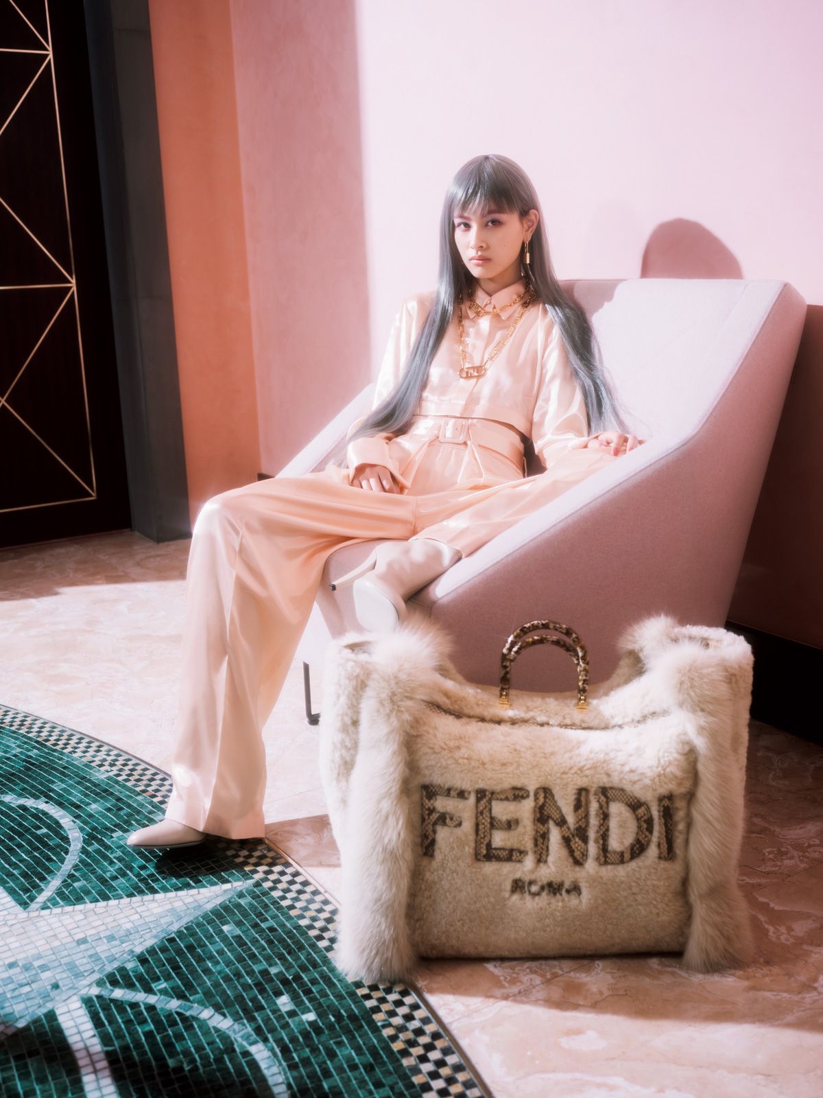 ワンピースFENDI フェンディ　ピンク　セットアップ