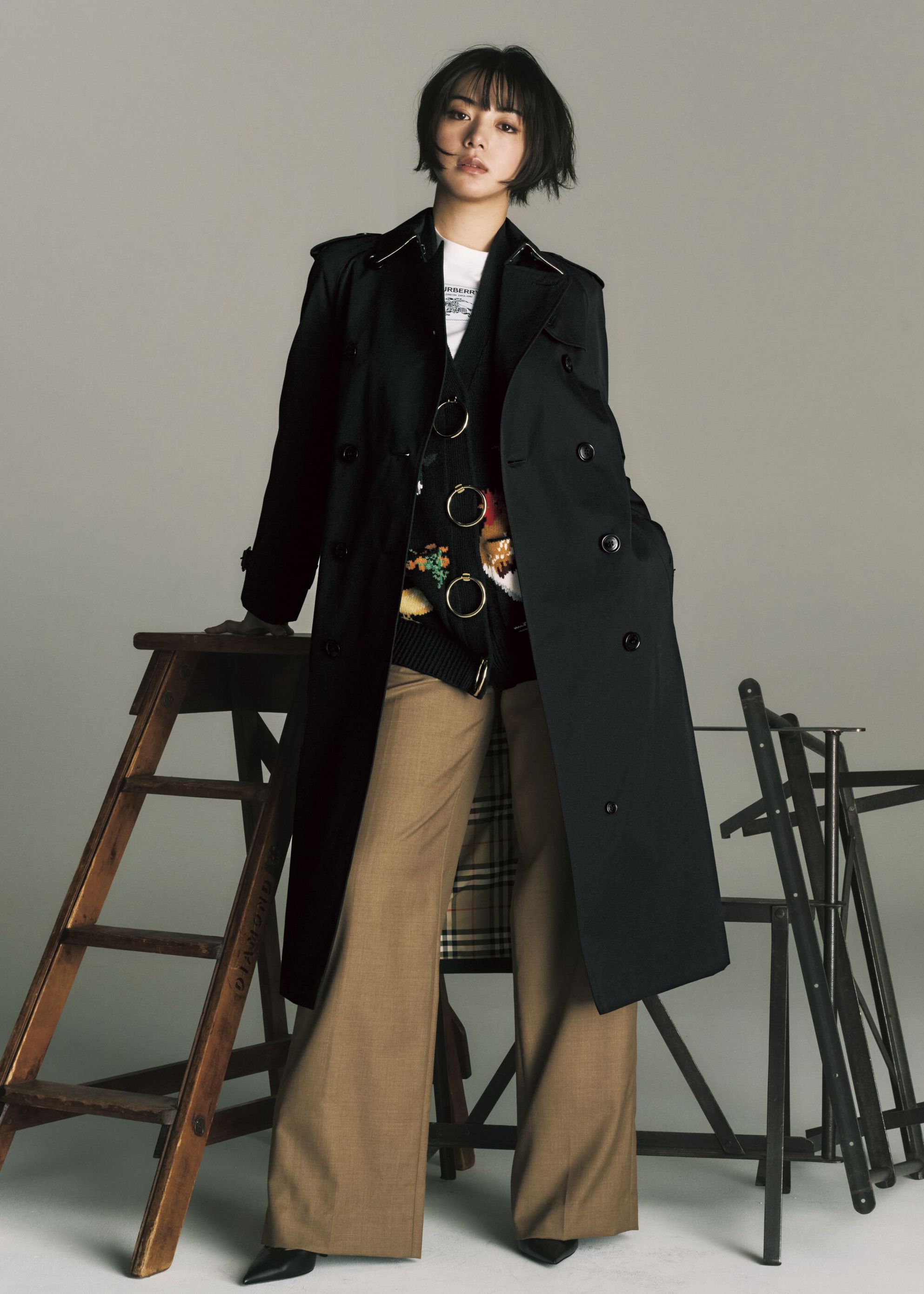 池田エライザが魅せる「バーバリー」のトレンチコート 池田エライザが魅せる「バーバリー」のトレンチコート