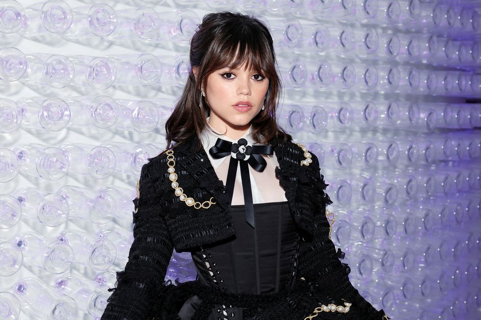 new york, new york may 01 jenna ortega attends the 2023 met gala celebrating karl lagerfeld a line of beauty at the metropolitan museum of art on may 01, 2023 in new york city photo by cindy ordmg23getty images for the met museumvogue