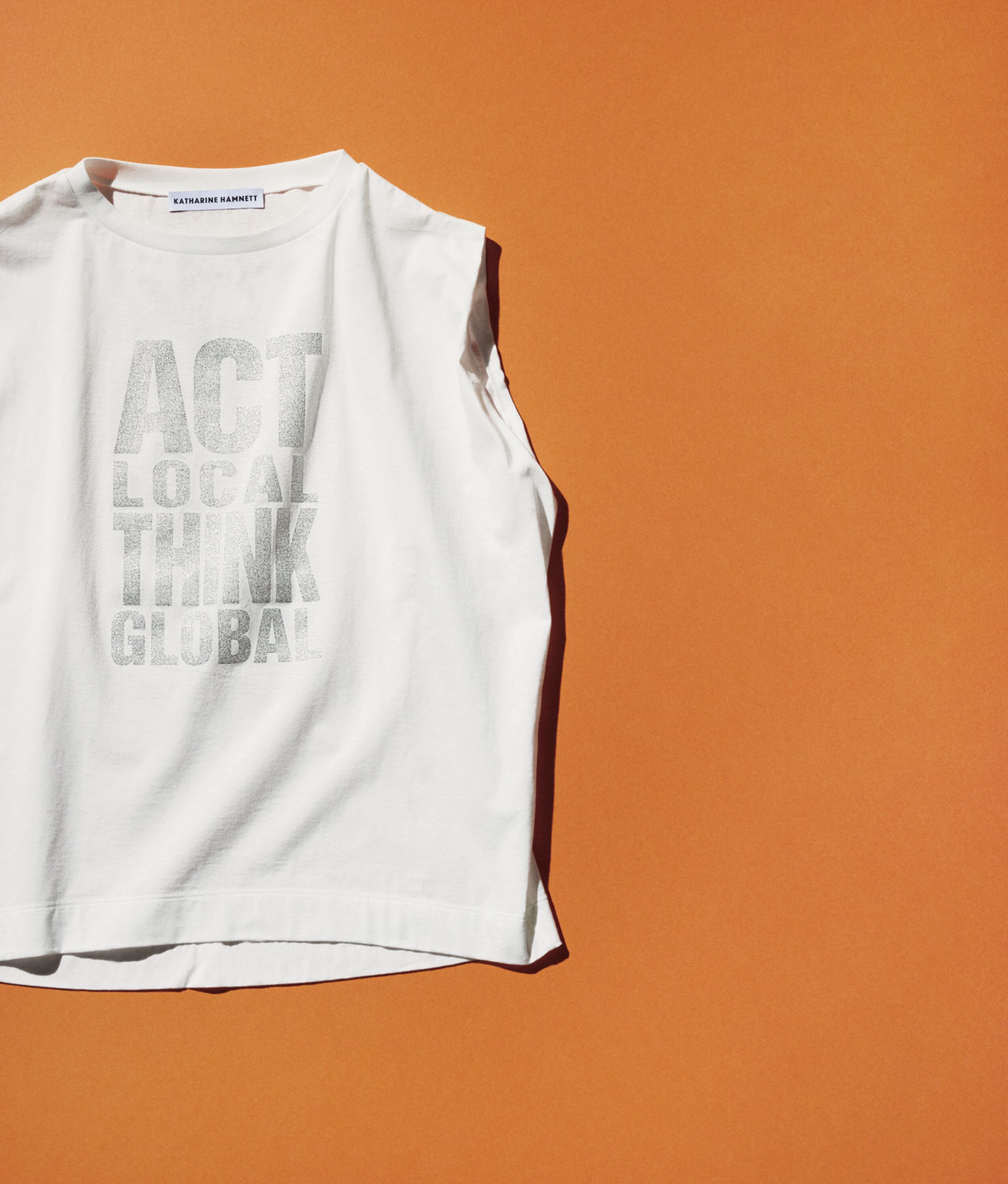 キャサリン・ハムネット」とELLE SHOPの人気4ブランドがコラボ