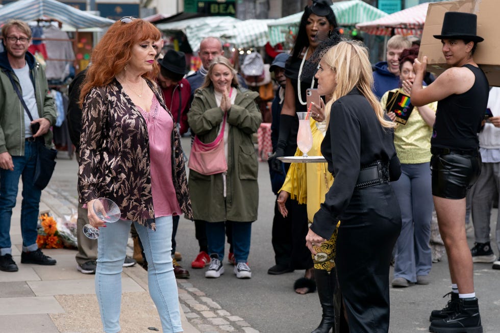 elaine knight, cindy beale, eastenders