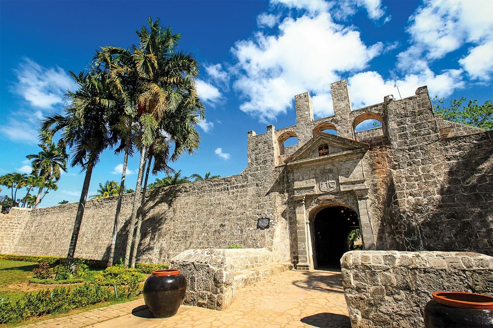 Het fort van San Pedro op Cebu in de Filippijnen werd halverwege de 16e eeuw door de Spanjaarden gebouwd slechts tientallen jaren nadat enkele van Elcanos bemanningsleden op die plek tijdens een feest in 1521 waren afgeslacht