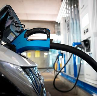 Perhaps No Surprise, But Swanky Towns Get the EV Chargers, Study Finds
