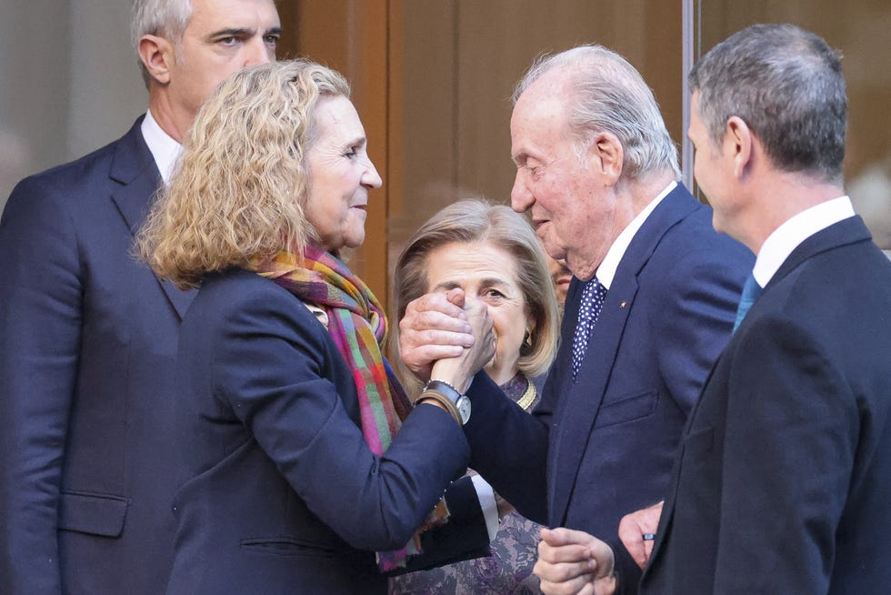 infanta elena y rey juan carlos