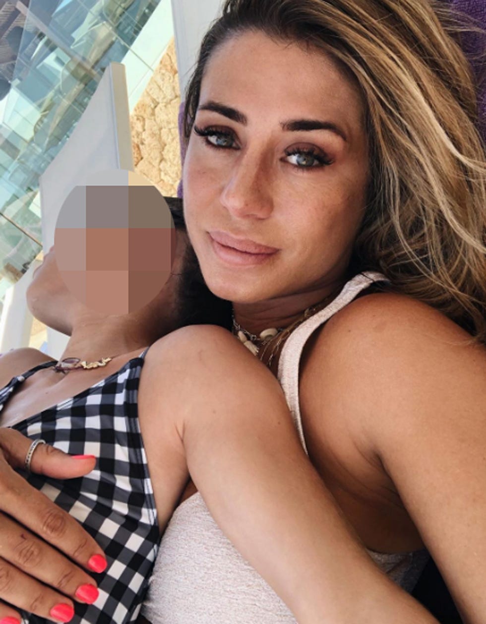David Bisbal, Elena Tablada, Elena Tablada y David Bisbal, Elena Tablada hija, Ella Bisbal Tablada, Elena Tablada lleva al límite a David Bisbal con esta fotografía junto a su hija, Elena Tablada desafía a David Bisbal con esta fotografía junto a su hija, Elena Tablada vuelve a poner al límite a David Bisbal