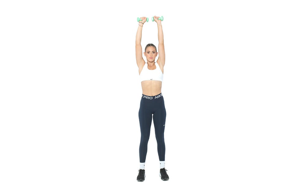 la atleta internacional clara fernández, entrenadora del mes de noviembre 2023 de runner's world