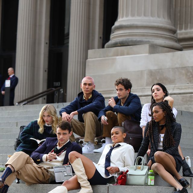 New Behind the Scenes Photos From The 'Gossip Girl' Reboot - 2022 Gallery