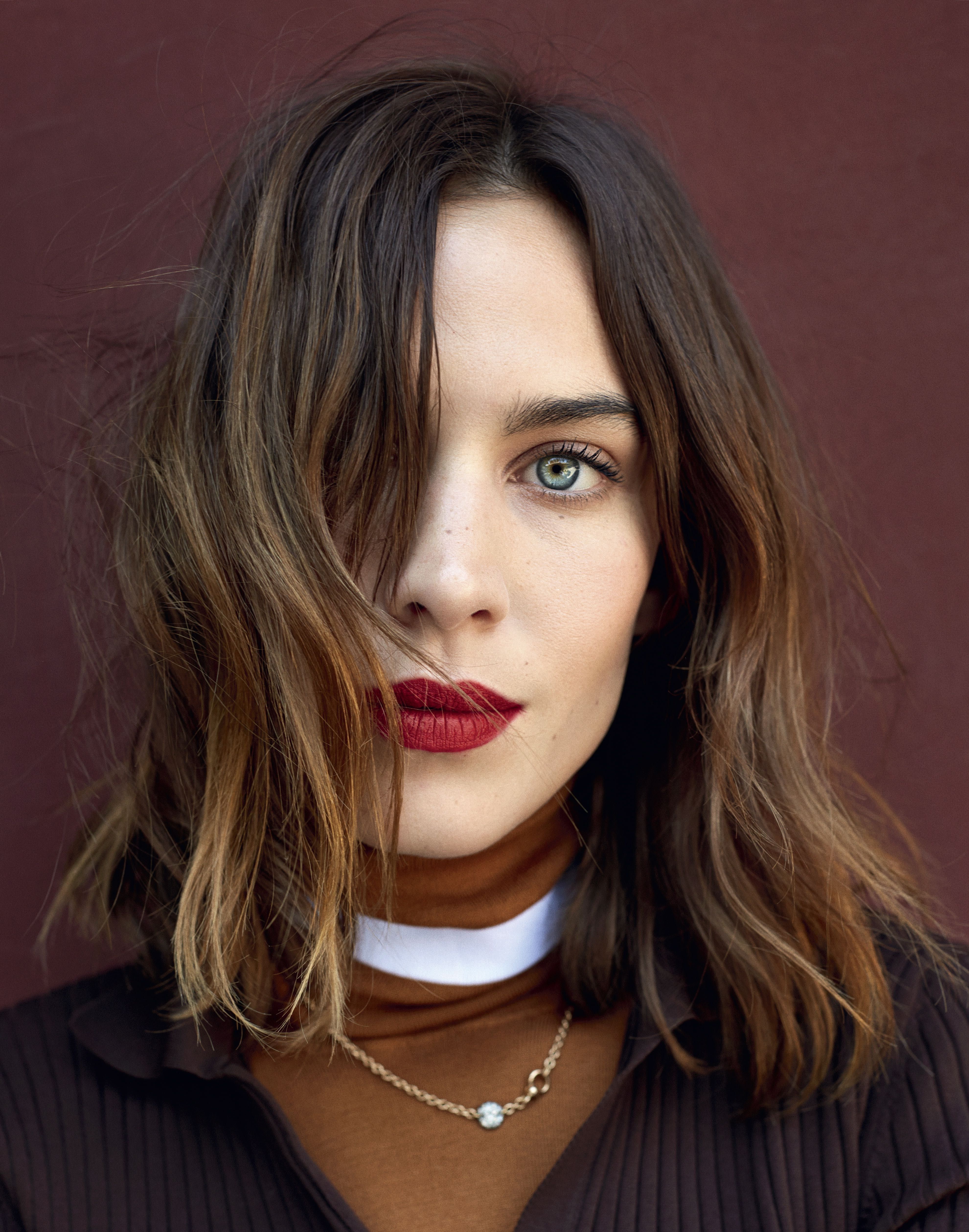 bønner jurist God følelse Alexa Chung On Idiot-Proof Beauty And Self-Care Lessons She Learnt From  Queer Eye