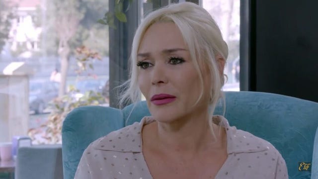 kiymet le pide ayuda a mahir para no ir a la cárcel