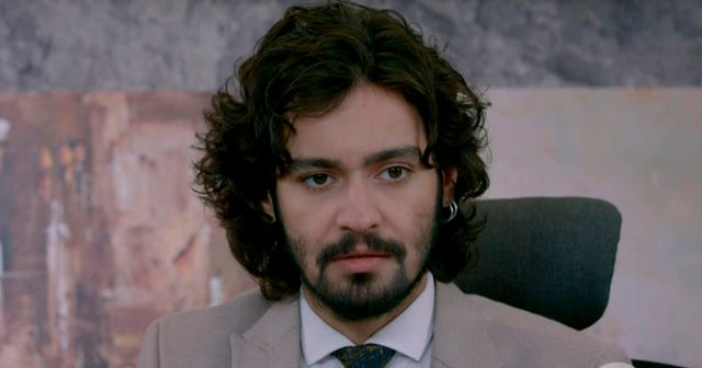 tras hablar con friket, kerem duda de si melek es culpable de todo lo que se le acusa