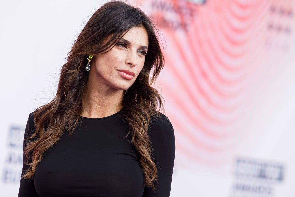 Elisabetta Canalis foto, sui suoi piedi la nuova pedicure