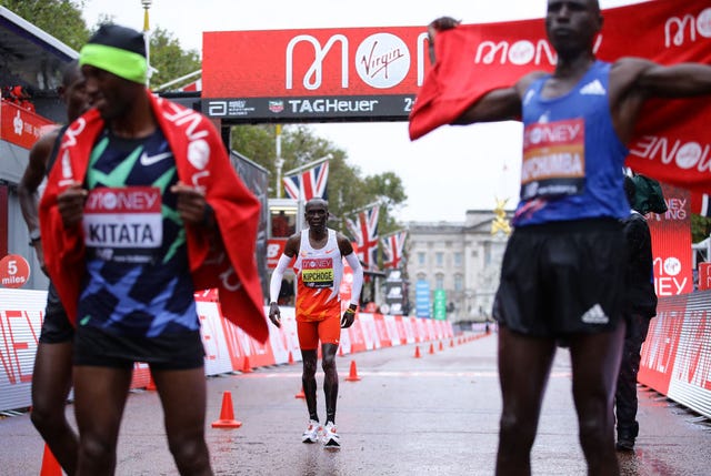 kipchoge mind games