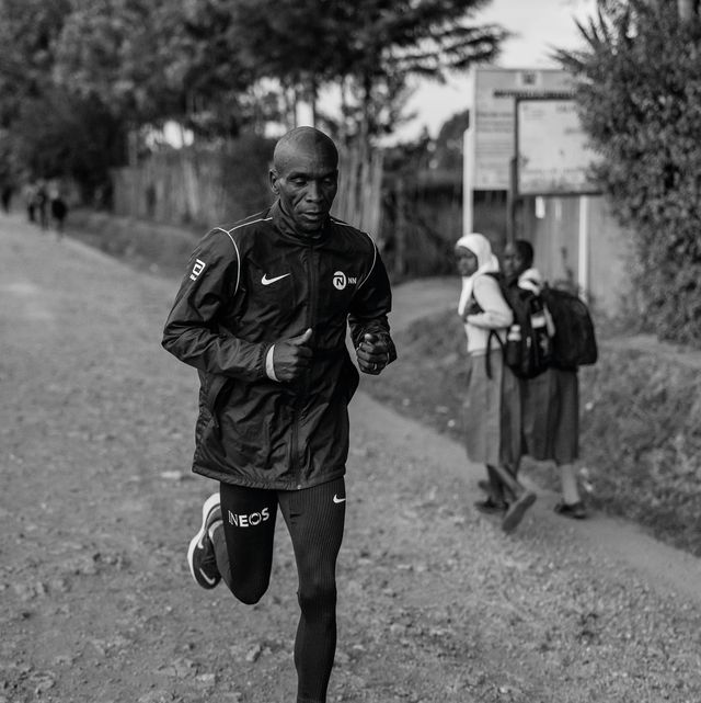 Eliud Kipchoge: How to train like the marathon GOAT