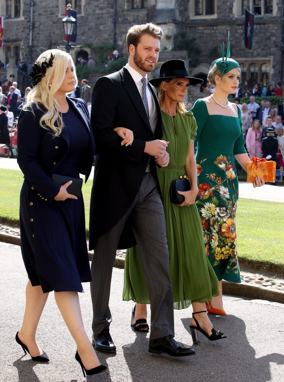 Fashion, Dress, Event, Street fashion, Suit, Formal wear, Style, Costume, 