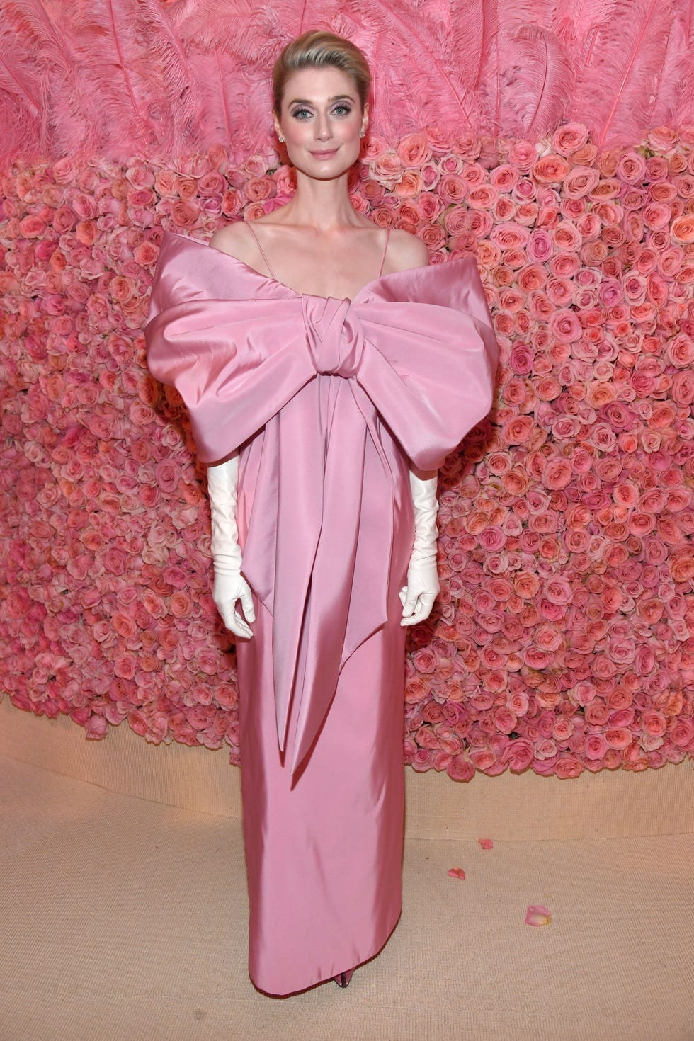 Elizabeth Debicki Wore Dior to the Met Gala 2022