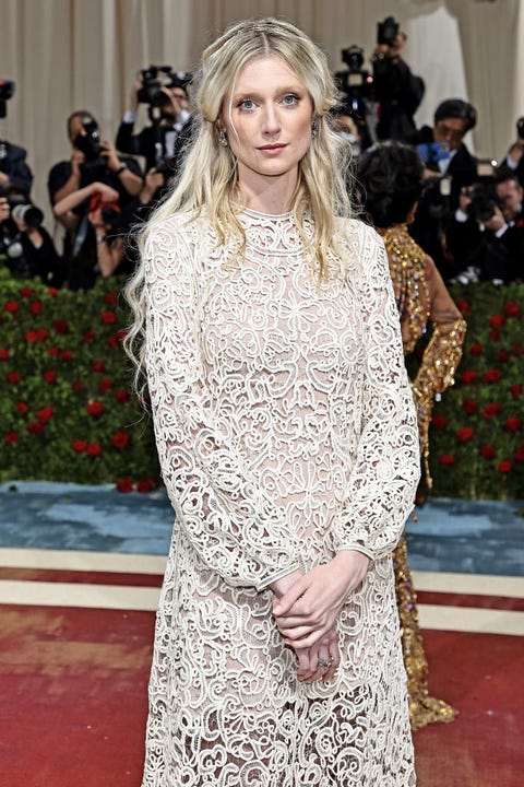 Elizabeth Debicki Wore Dior to the Met Gala 2022