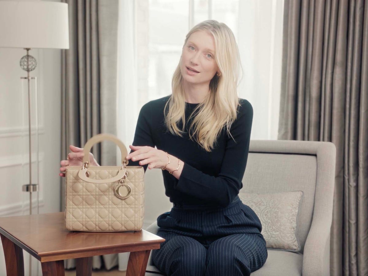 What's inside Elizabeth Debicki's Lady Dior bag? - Episode 13 