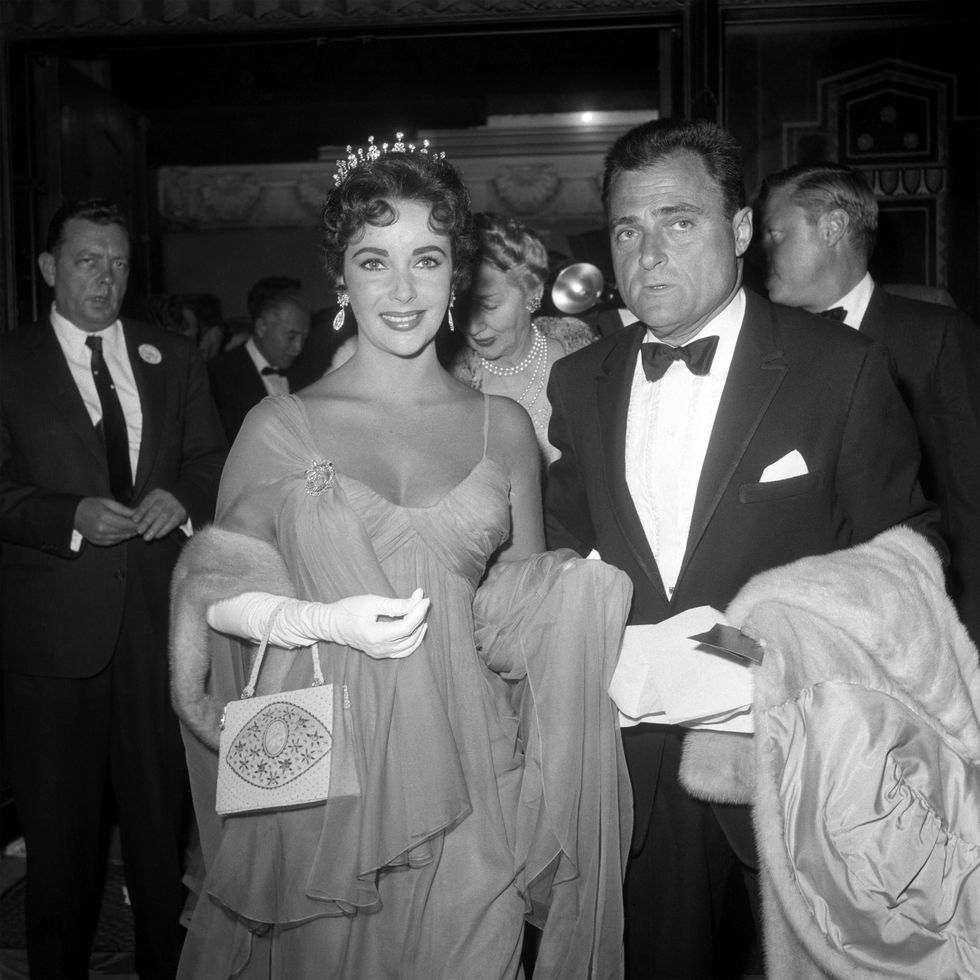 36 Elizabeth Taylor Style Moments 2023: See Photos Here