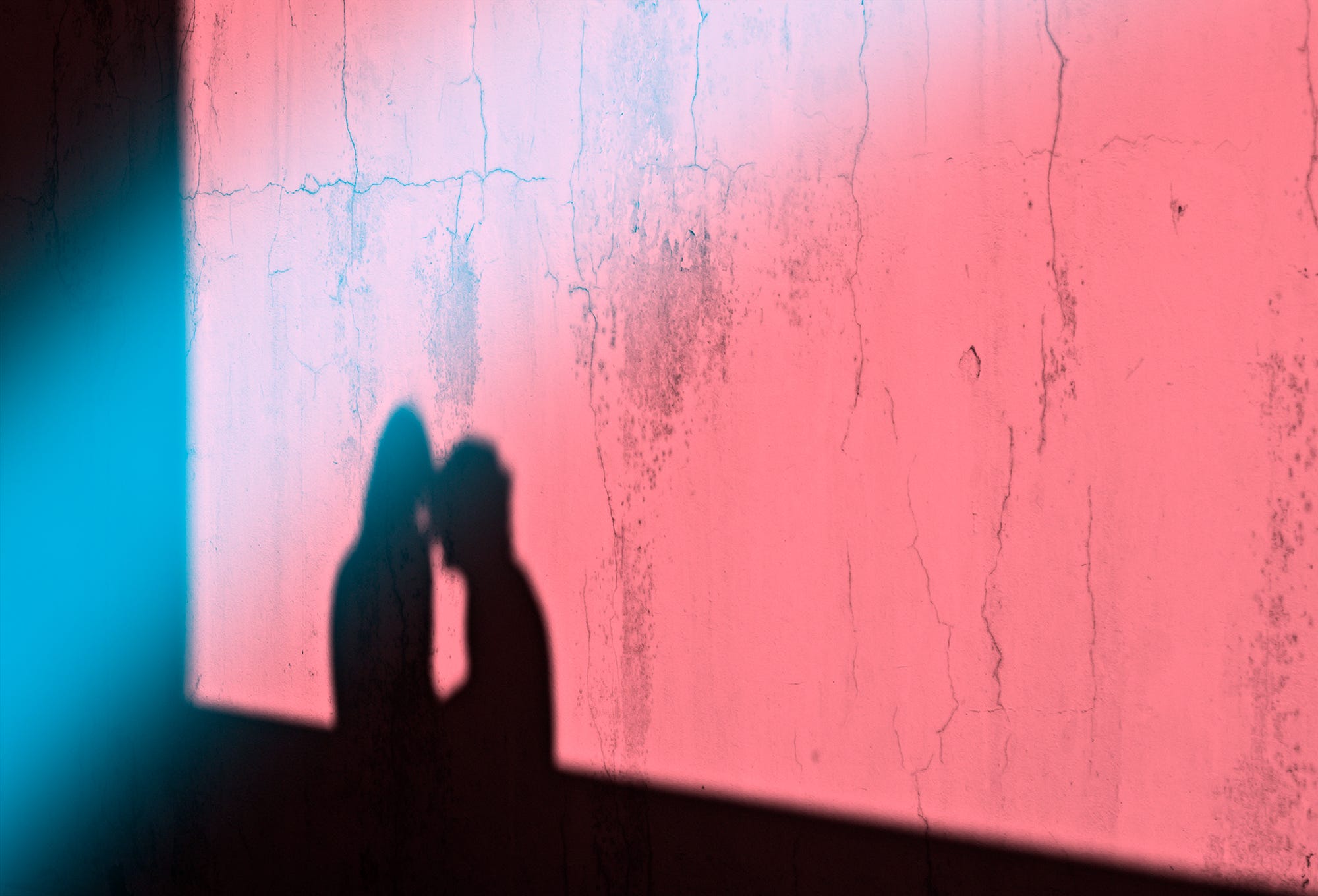 shadow of a couple in love in an old wall jundiaí, são paulo state, brazil