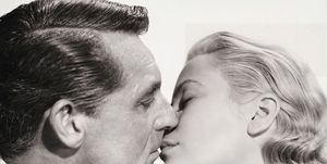 grace kelly besando a cary grant atrapa a un ladrón 1954 ellees
