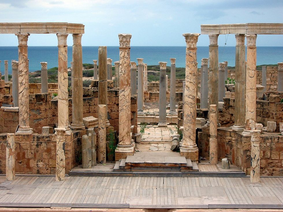 las mejores ciudades romanas de europa leptis magna