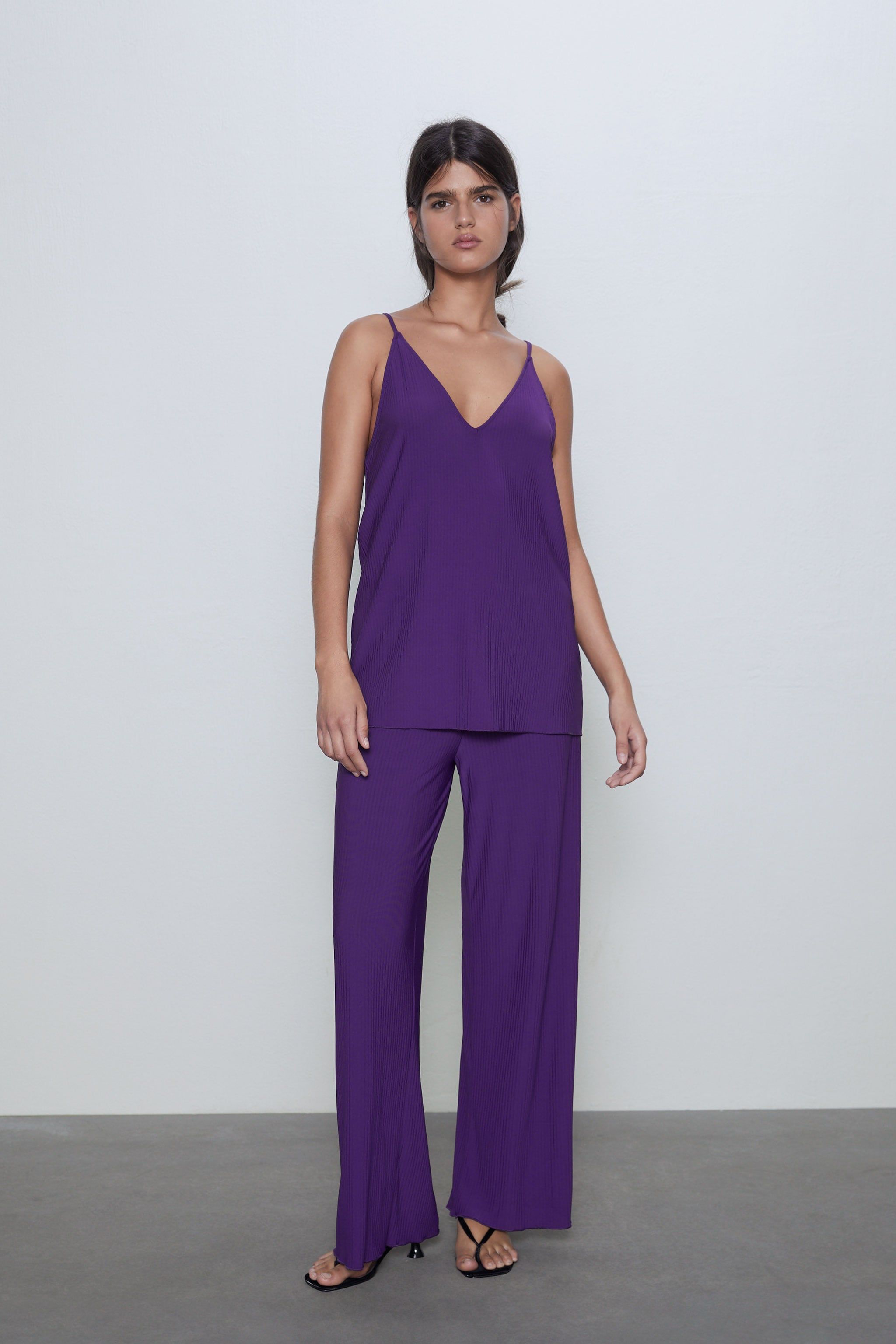 Conjunto morado top zara