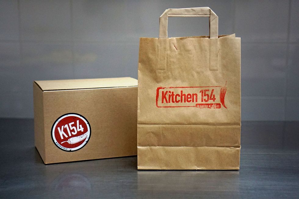 packaging de 'delivery' del restaurante kitchen 154