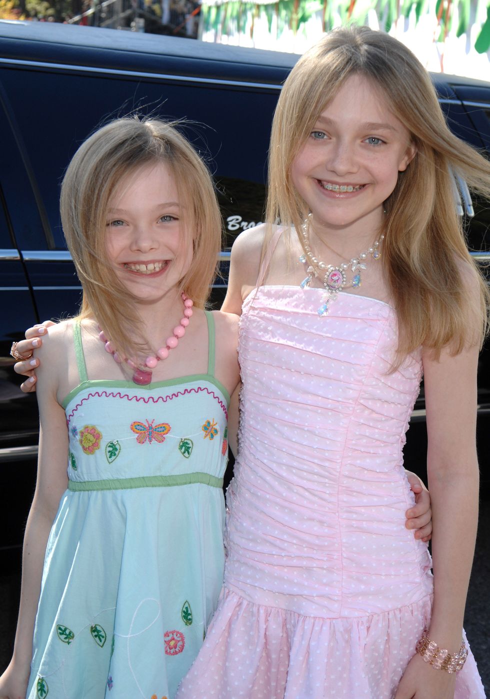 nickelodeon's 20th annual kids' choice awards orange carpet