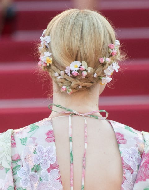 21 Best Wedding Hairstyles - Bride, Wedding Guest, and Maid of Honor Hairstyles 21 Best Wedding Hairstyles - Bride, Wedding Guest, and Maid of Honor Hairstyles