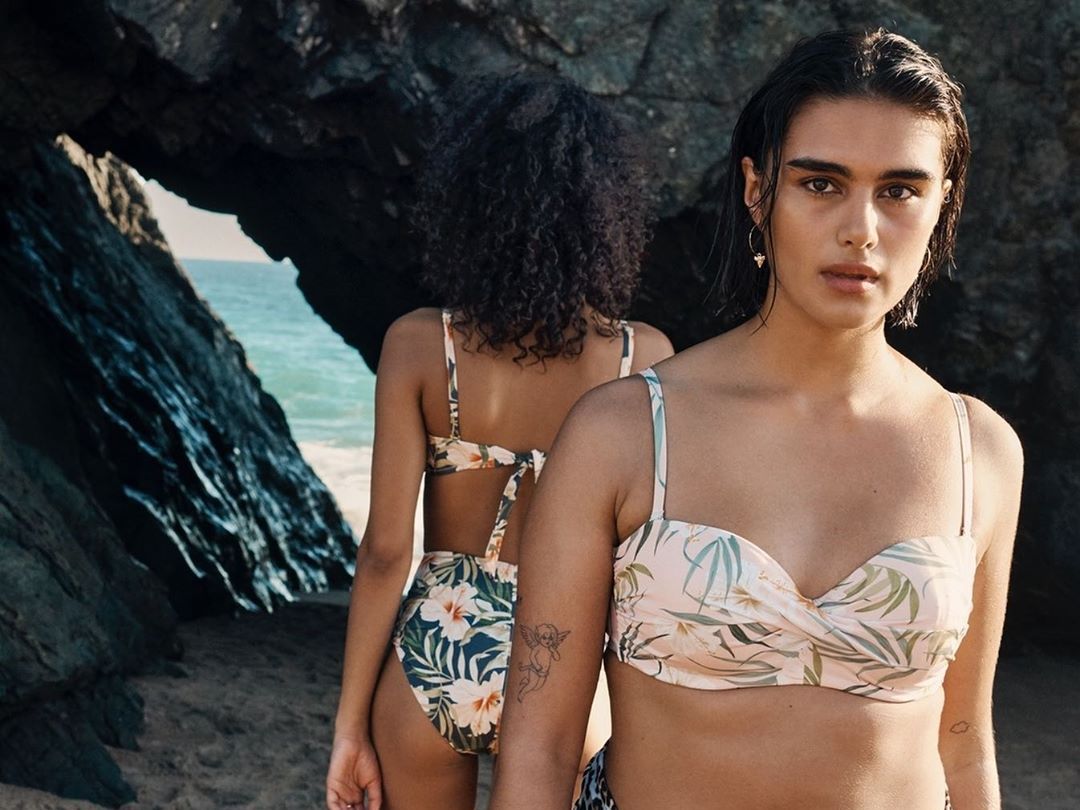 La foto de de una en bikini viral de H&M y su explicación