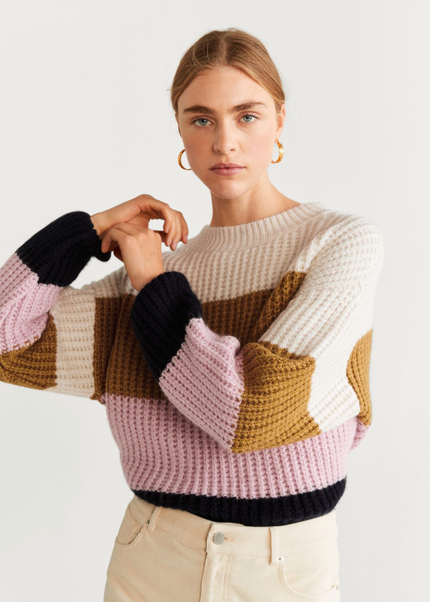 Compras de las que seguro no te arrepentirás: los jerséis más bonitos de  Zara y Mango
