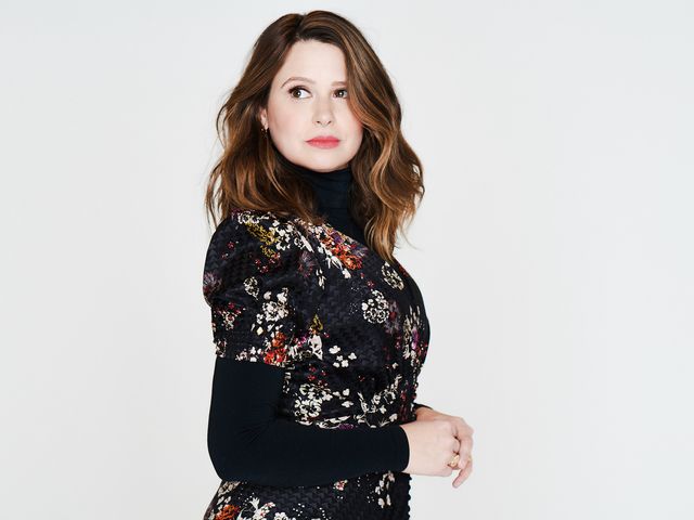 Katie Lowes Scandal